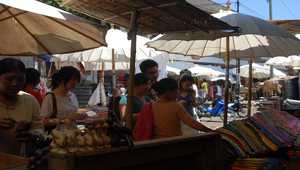 位於印尼峇里島烏布的攤販縮圖