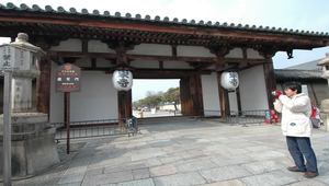 位於日本金都的東寺大門縮圖