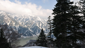日本黑部立山觀光道路的黑部坪縮圖