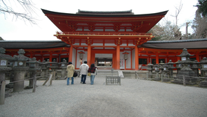 日本奈良公園內的神社縮圖