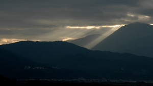 就是那個光！縮圖