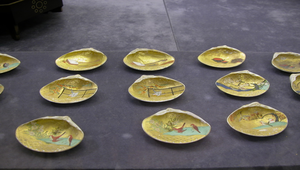 古代日本婦女玩具縮圖