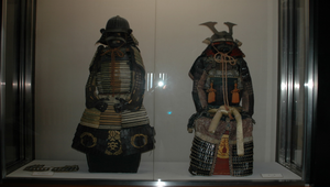 日本四大國寶城之一姬路城內展示的日本古代盔甲縮圖