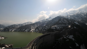 日本黑部立山觀光道路的中間站黑部湖縮圖