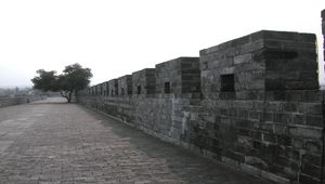 雲南大理古城城廓上風光縮圖