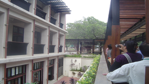 台南市忠義國小 校園景觀縮圖