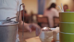 v3-Ⅴ-07-11-04 Chocolate Messages (巧克力傳情)縮圖